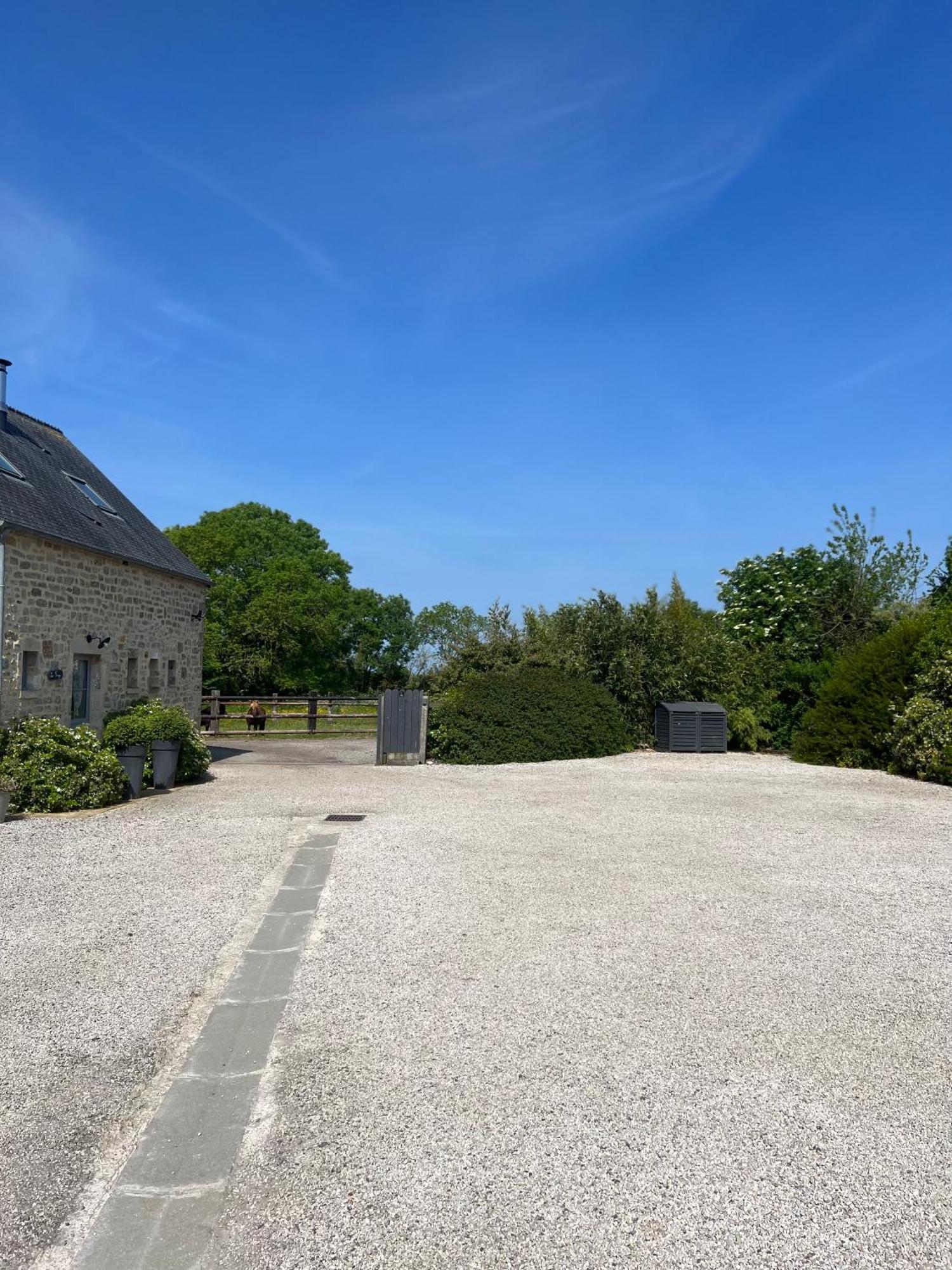 Villa La Forge, Gite Familial,A Sainte Mere Eglise Exterior foto